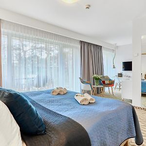 Standard Zimmer mit Kingsize-Bett